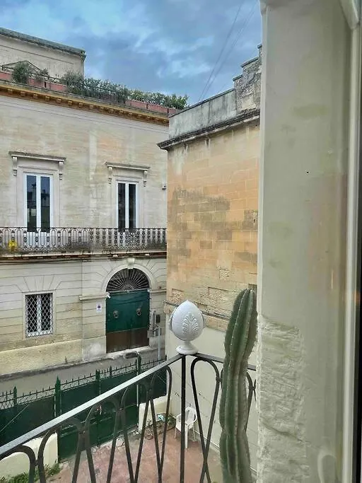 Appartamento Dimora De Argenteris Lecce 0*,